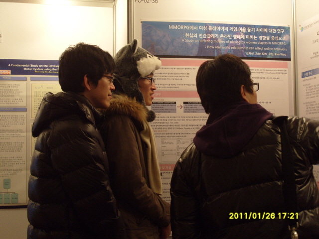 2011-HCI-Workshop S1050041.JPG