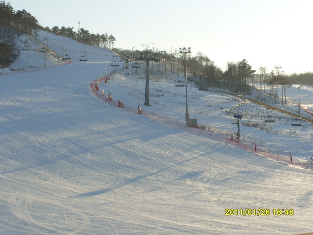 2011-HCI-Workshop S1050040.JPG