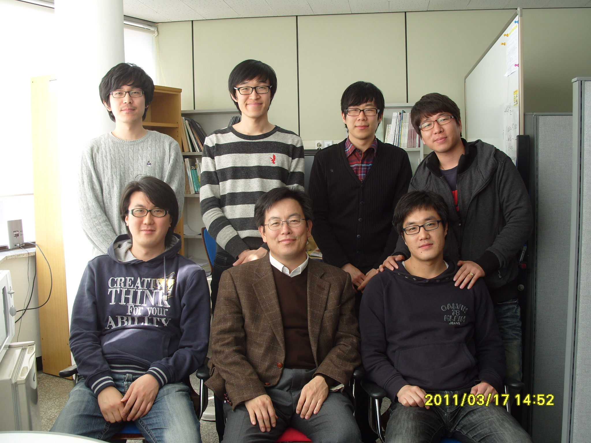 2011 Spring VisBiC members S1050147.JPG